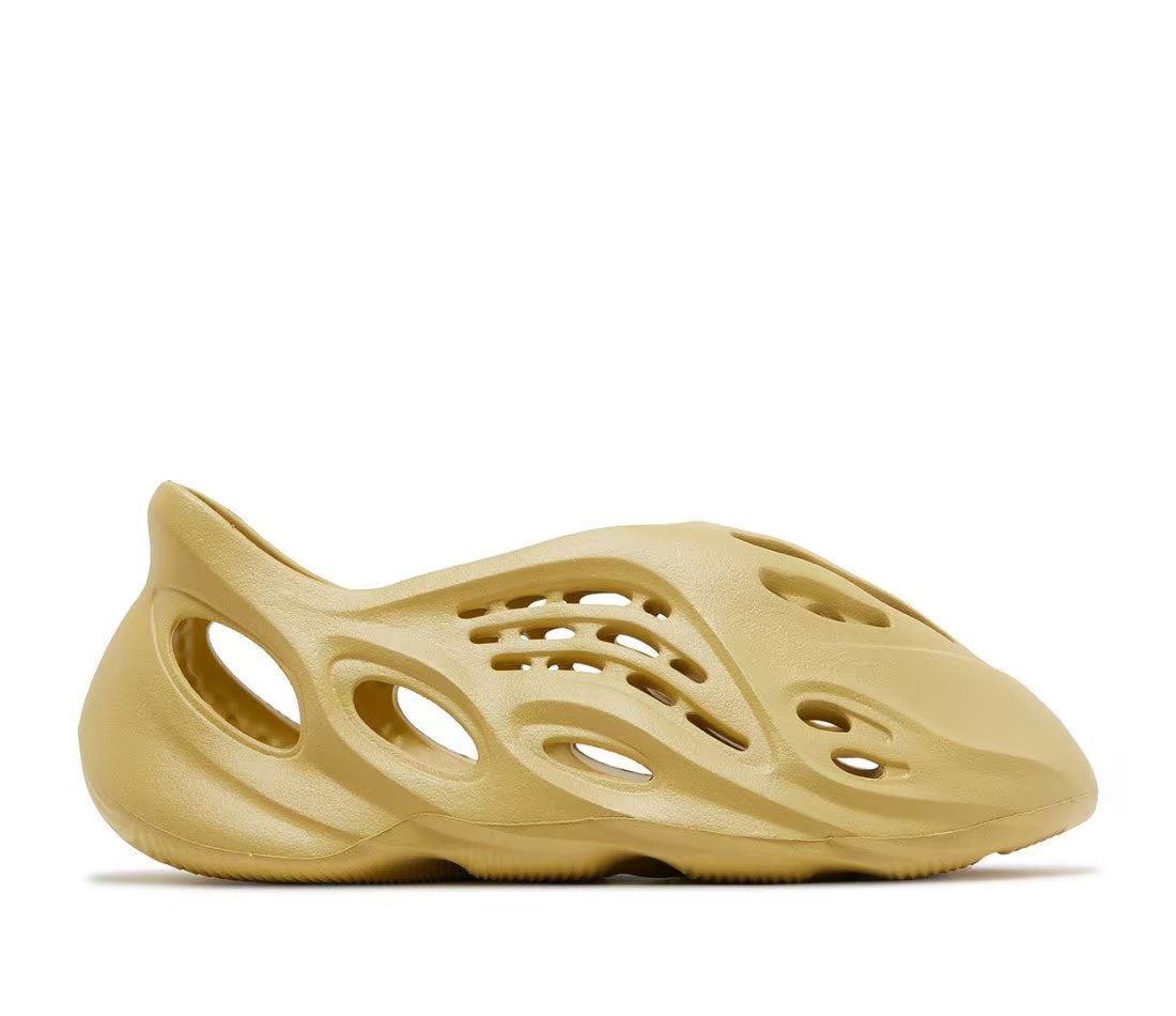 Yeezy adidas Yeezy Foam RNR Sulfur