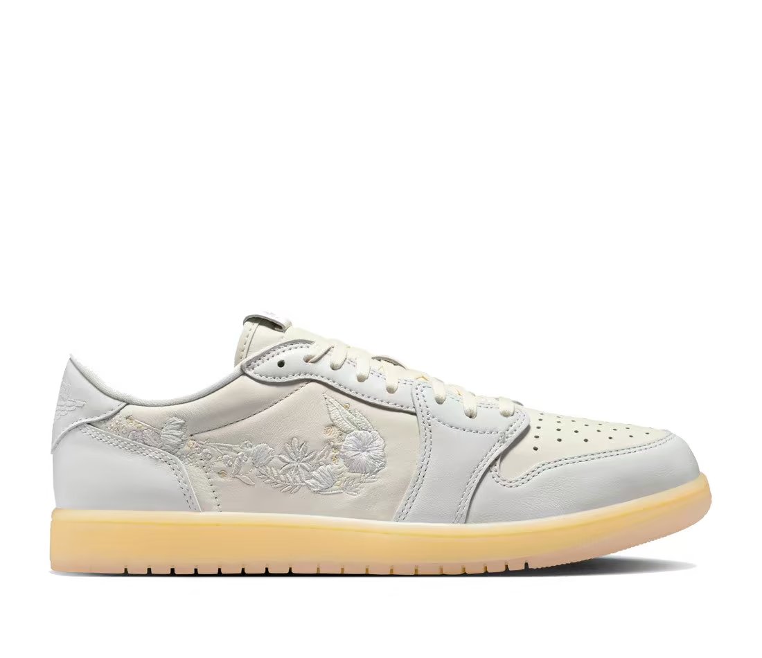 Jordan Air Jordan 1 Retro Low OG Floral Swoosh