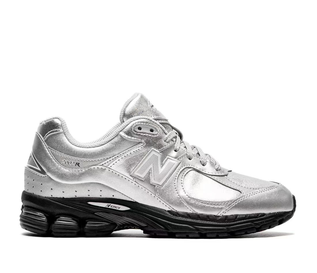 New Balance New Balance 2002R Metallic Silver