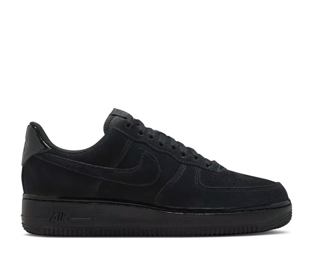 Nike Nike Air Force 1 Low 07 Triple Black Suede