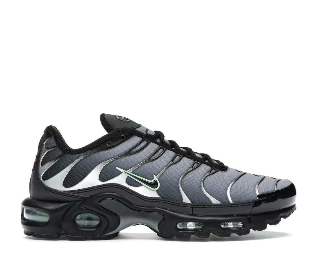 Nike Nike Air Max Plus Black Particle Grey Vapour Green