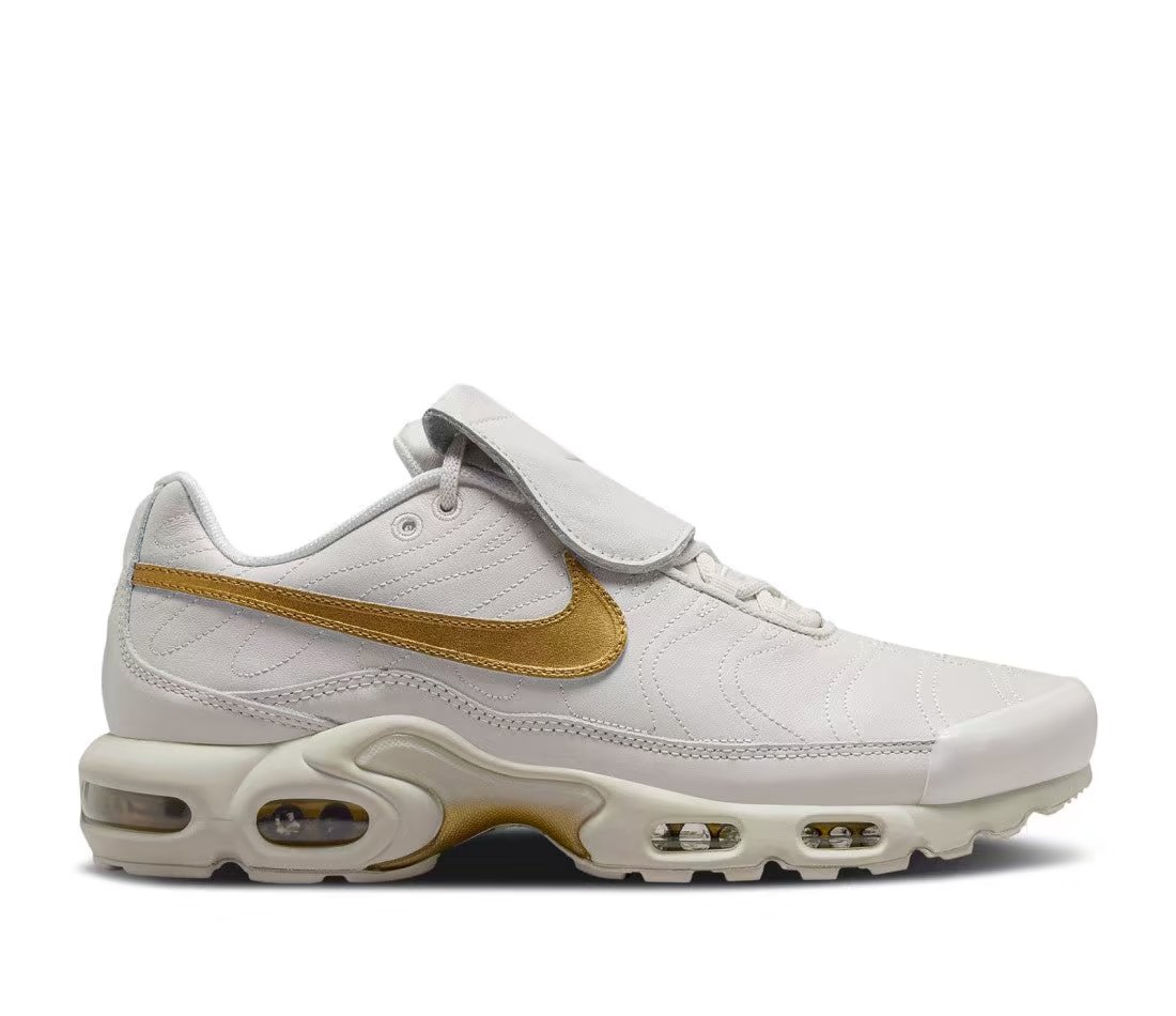 Nike Nike Air Max Plus Tiempo Metallic Gold