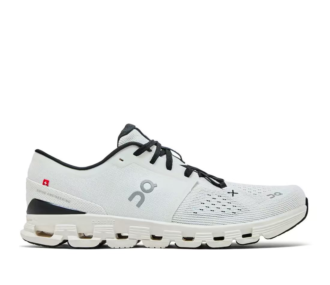 On Cloud X 4 Ivory Black