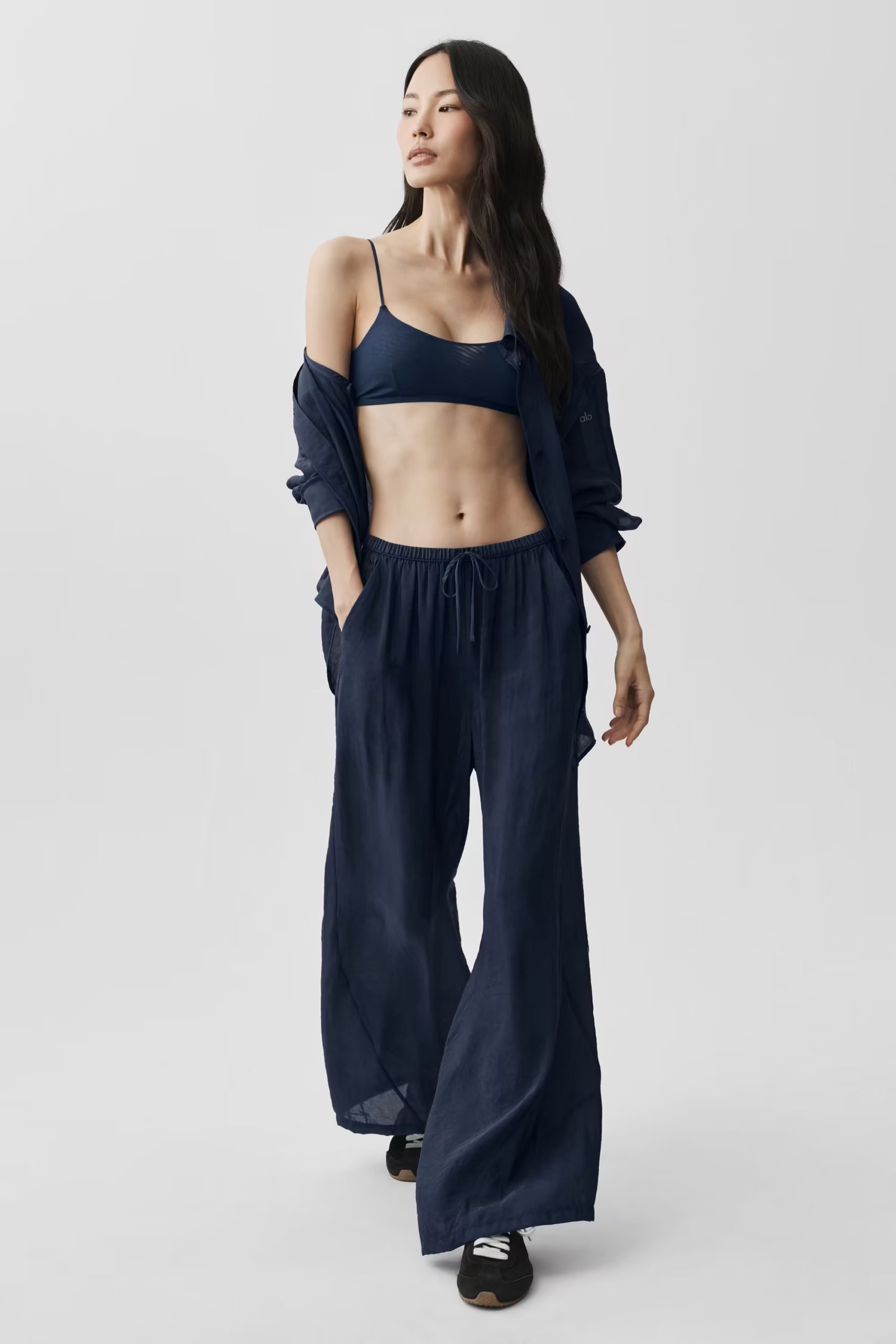 Semi-Sheer Golden Hour High-Waist Straight Leg Pant - Navy — vue principale