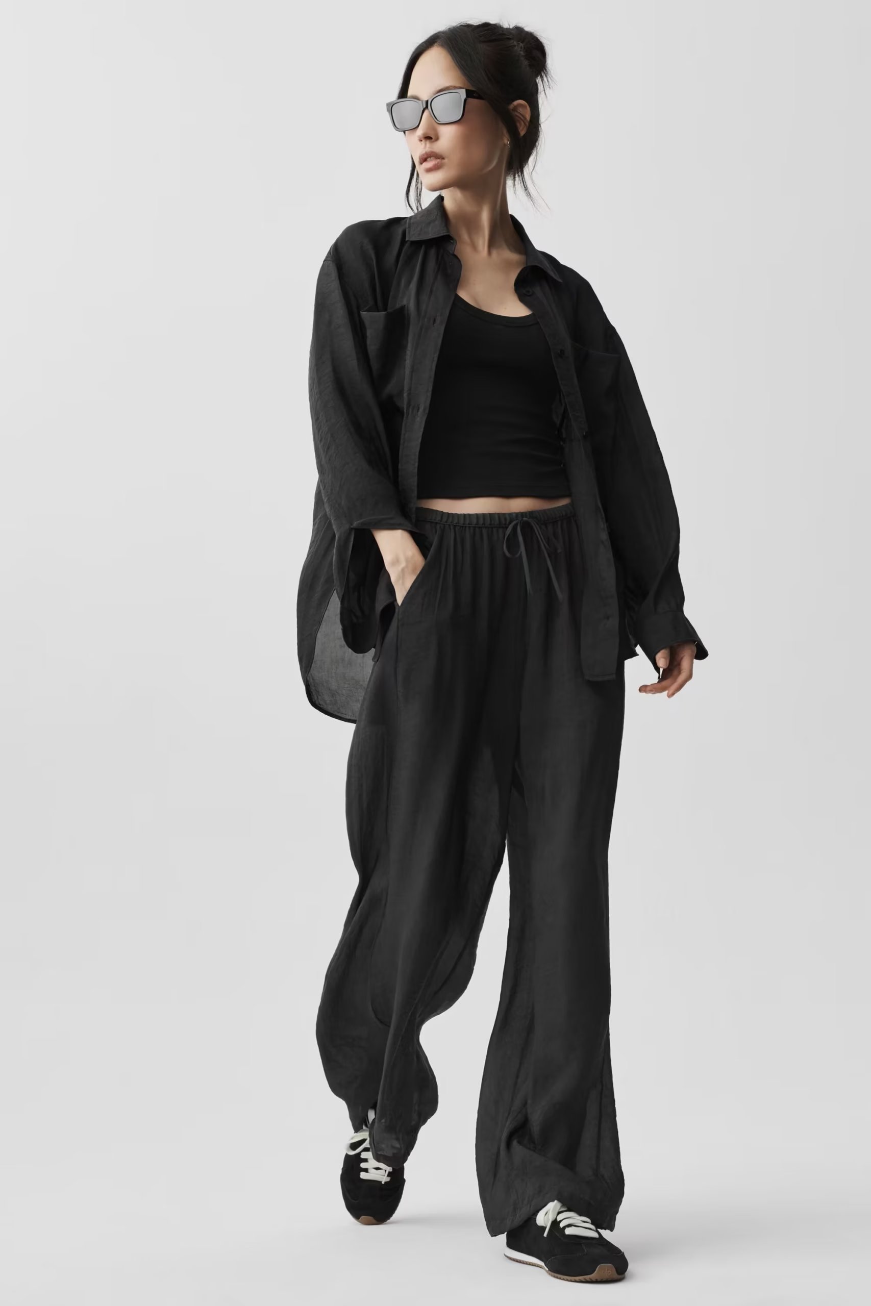 Semi-Sheer Golden Hour High-Waist Straight Leg Pant - Black — vue principale