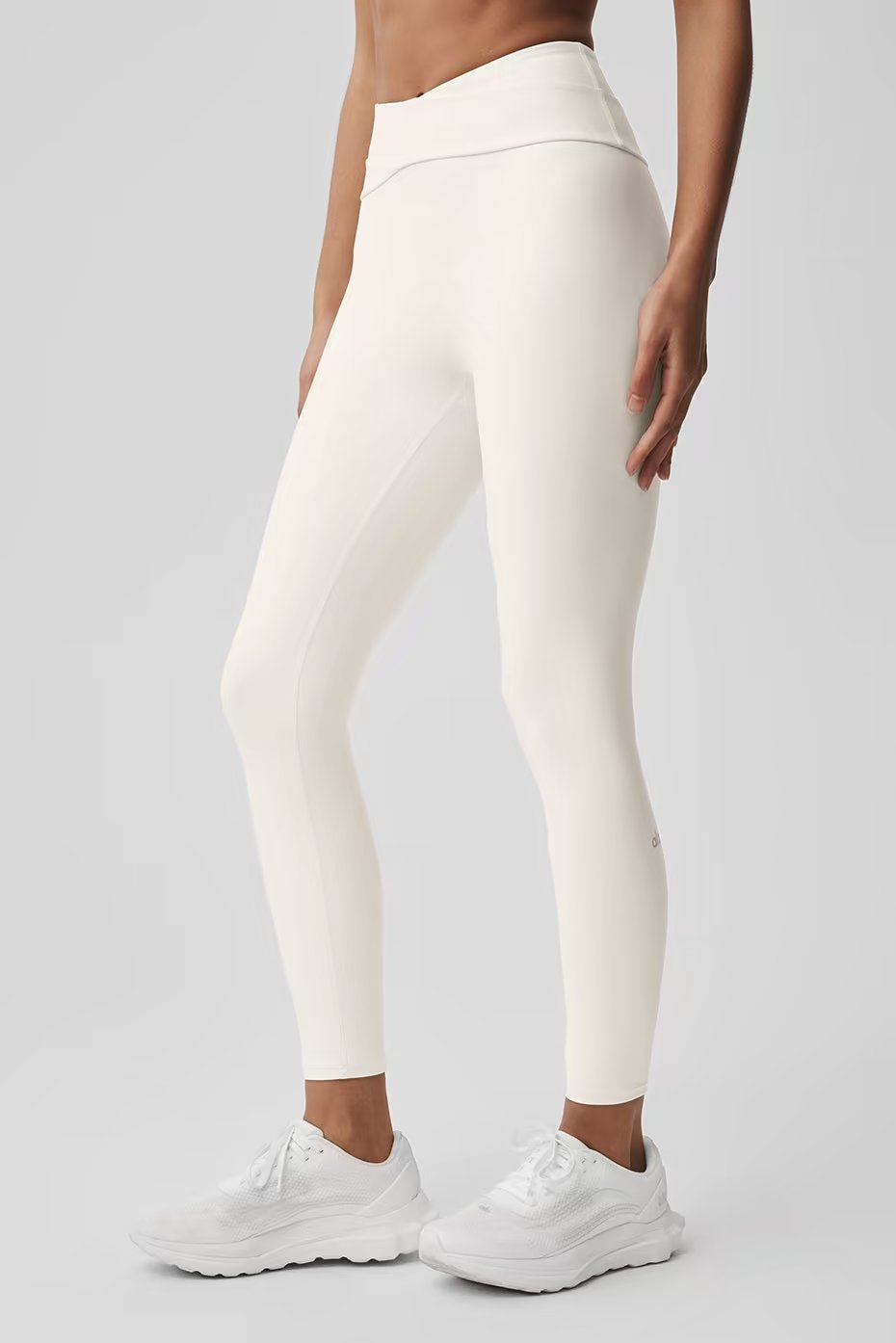 Airlift High-Waist 7/8 Horizon Legging - Ivory — vue principale