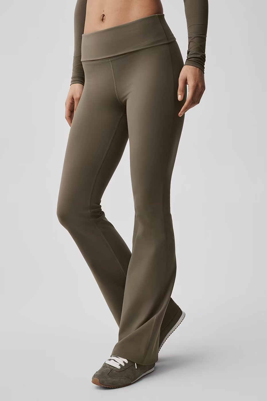 ALO Softsculpt Foldover Flare Legging - Olive Tree — vue principale