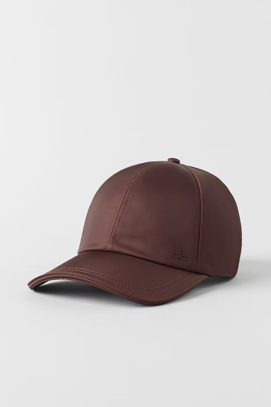 Alo Yoga Satin Off-Duty Cap - Brownstone