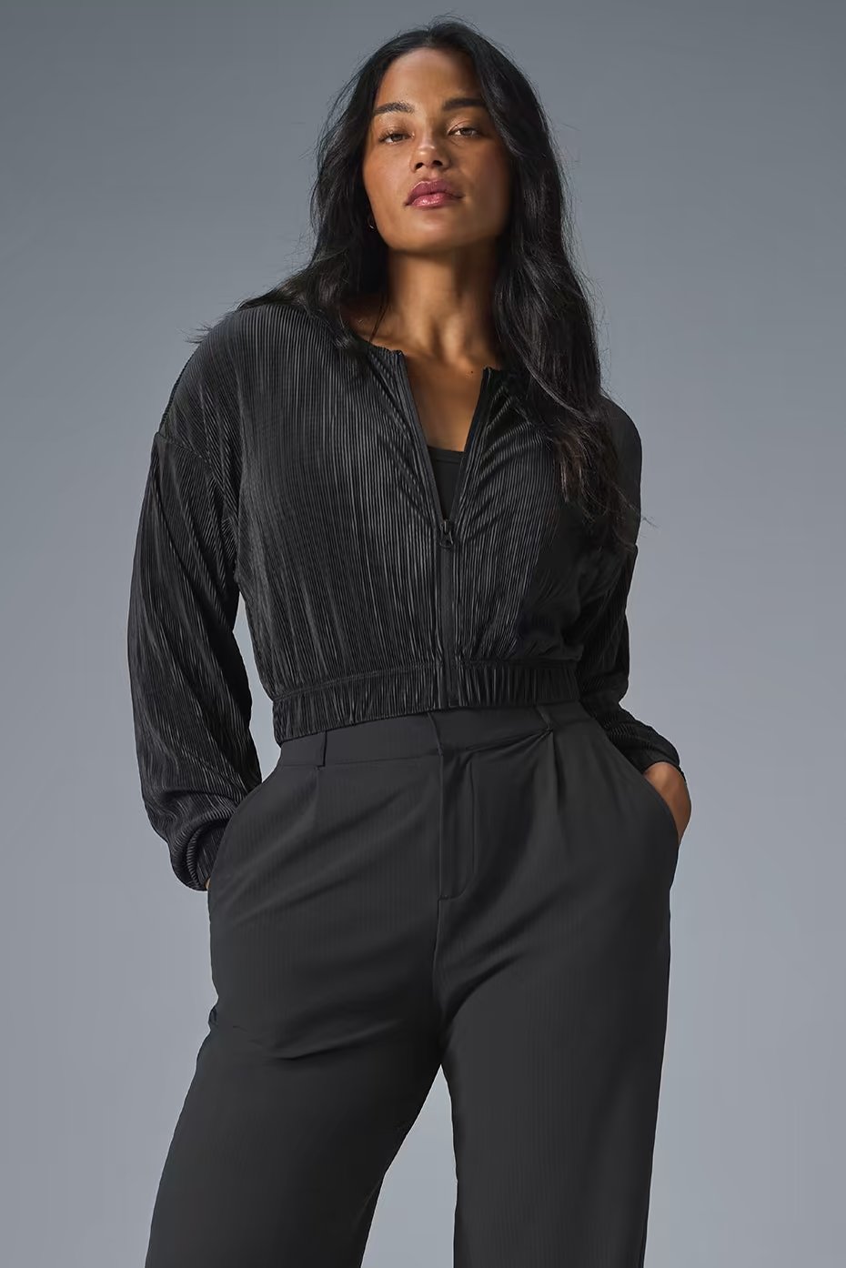 Cropped Micro Plisse Jacket - Black — vue principale