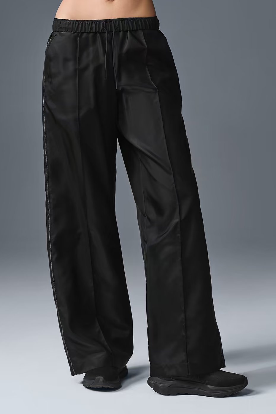 Afterglow Wide Leg Track Pant - Black — vue principale