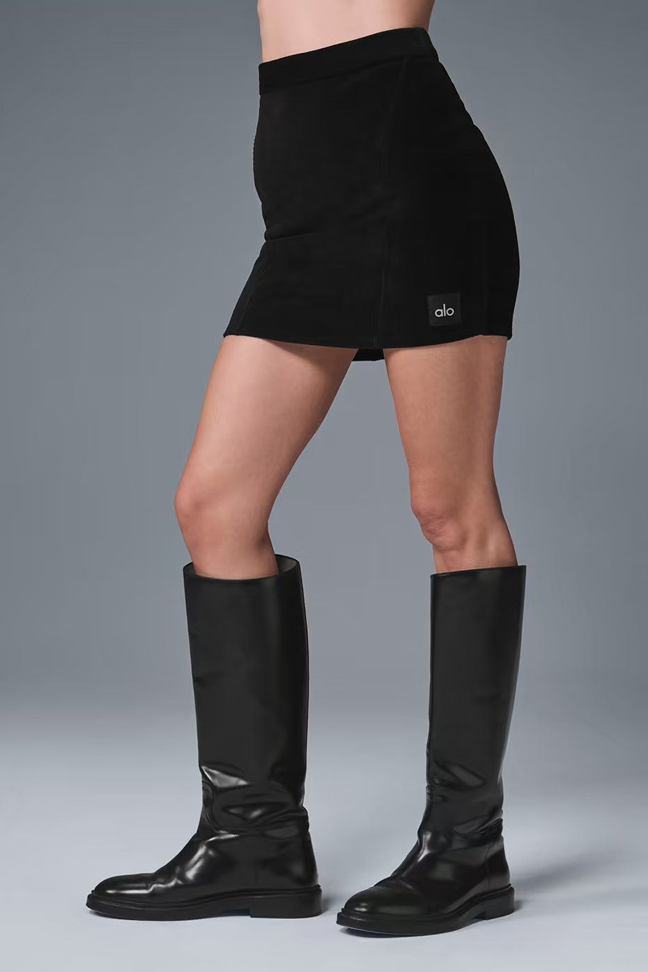 Alo Yoga Micro Corduroy Winter Break Mini Skirt - Black