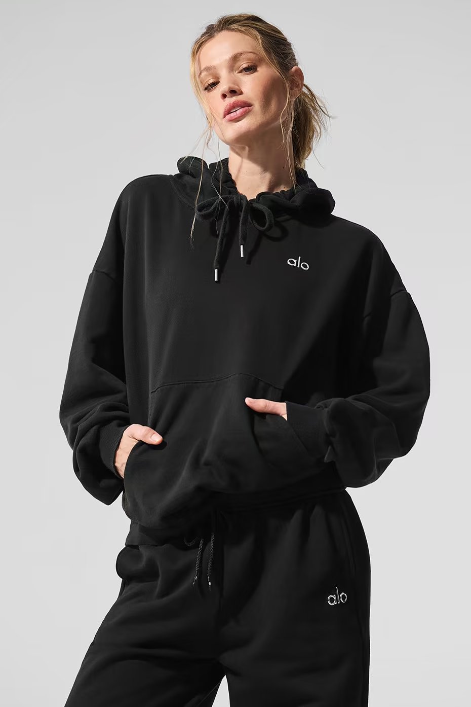 Alo Yoga Accolade Hoodie - Black