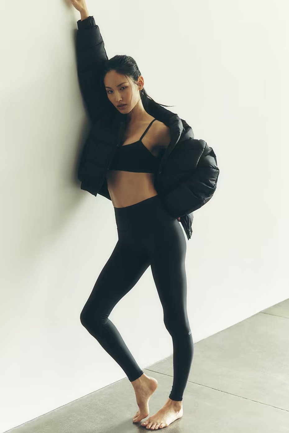 Alo Yoga High-Waist Airlift Legging - Black