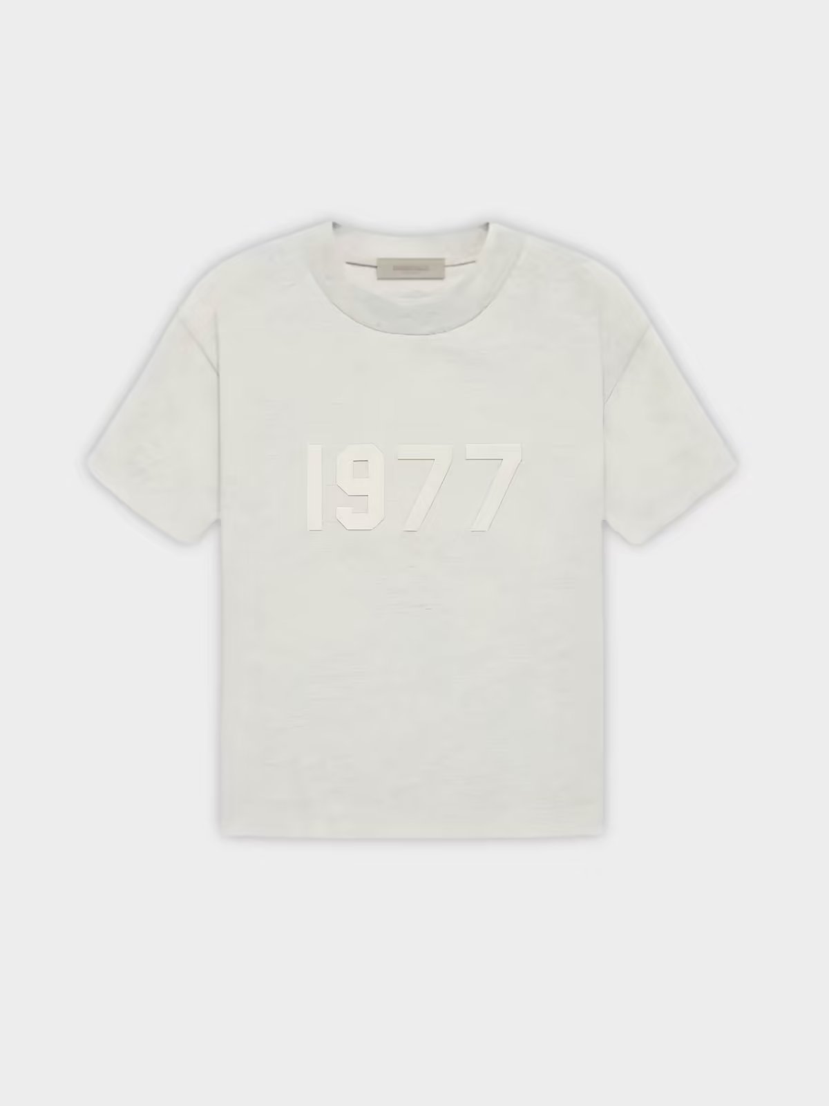 Fear of God Fear of God Essentials T-shirt (SS22) — Light Oatmeal 1977