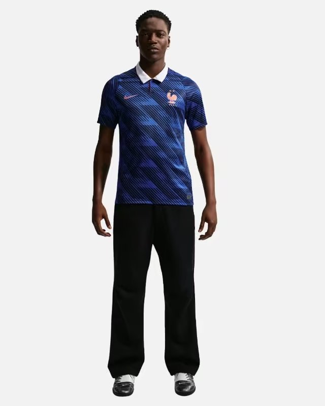 Nike France 2026 Home Stadium Football Shirt