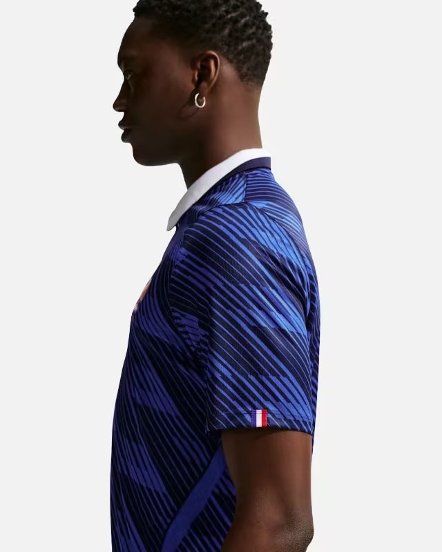 Nike France 2026 Home Stadium Football Shirt